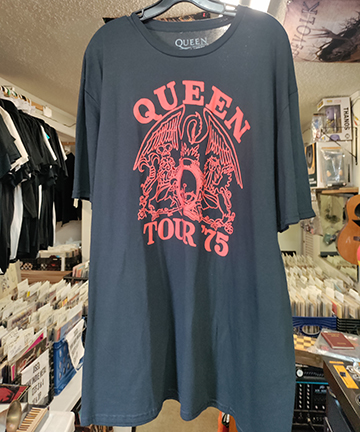 Queen Tour 75 Tshirt XLarge NEW