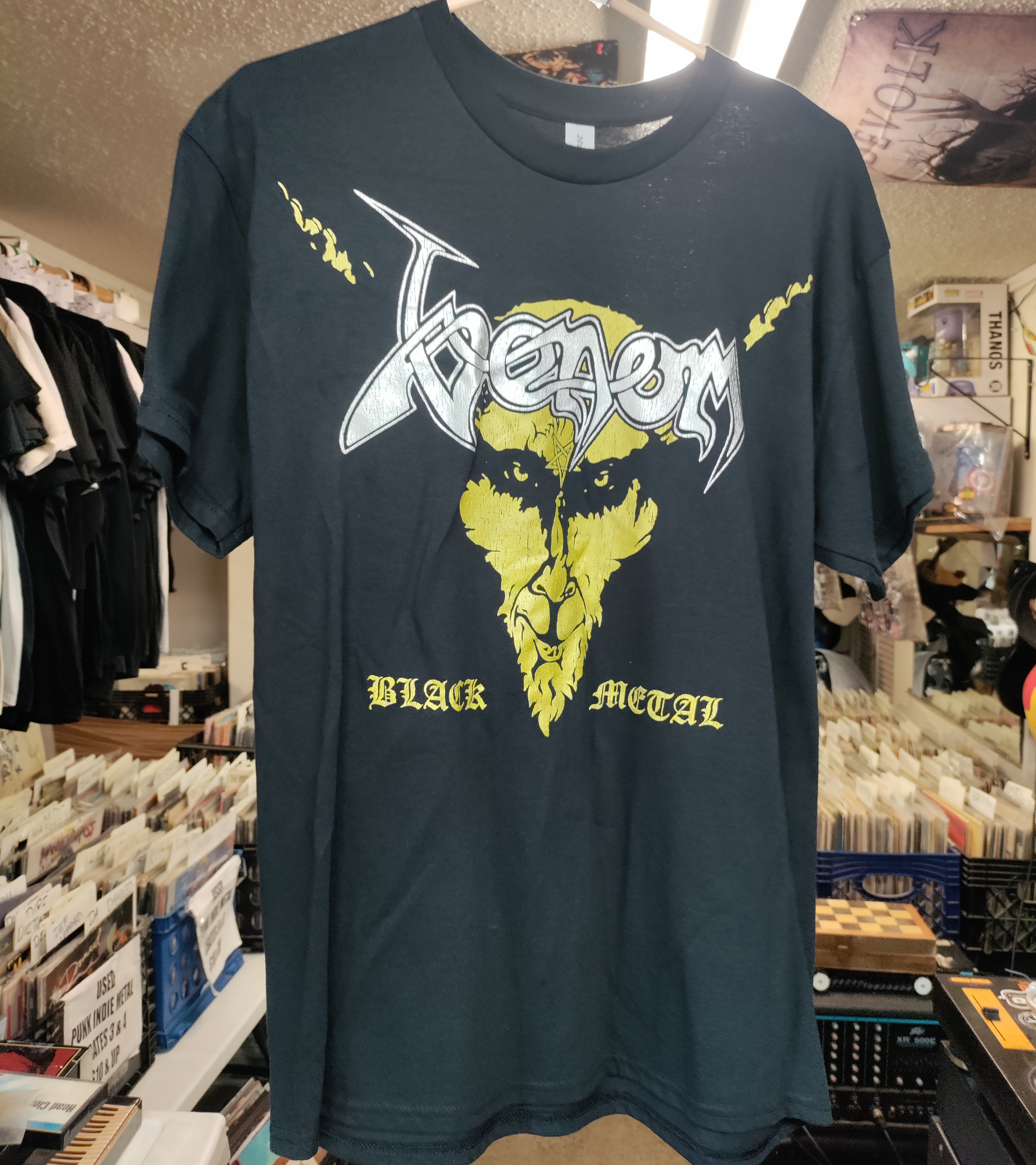 Venom Black Metal Tshirt Large NEW